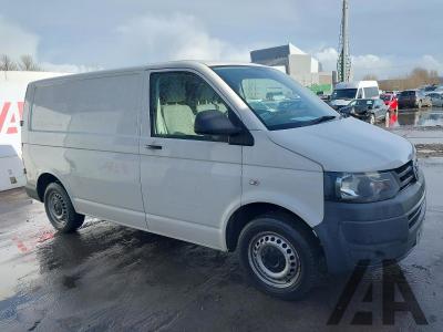 Image of 2011 VOLKSWAGEN TRANSPORTER T28 TDI 1968cc TURBO DIESEL MANUAL 5 Speed PANEL VAN