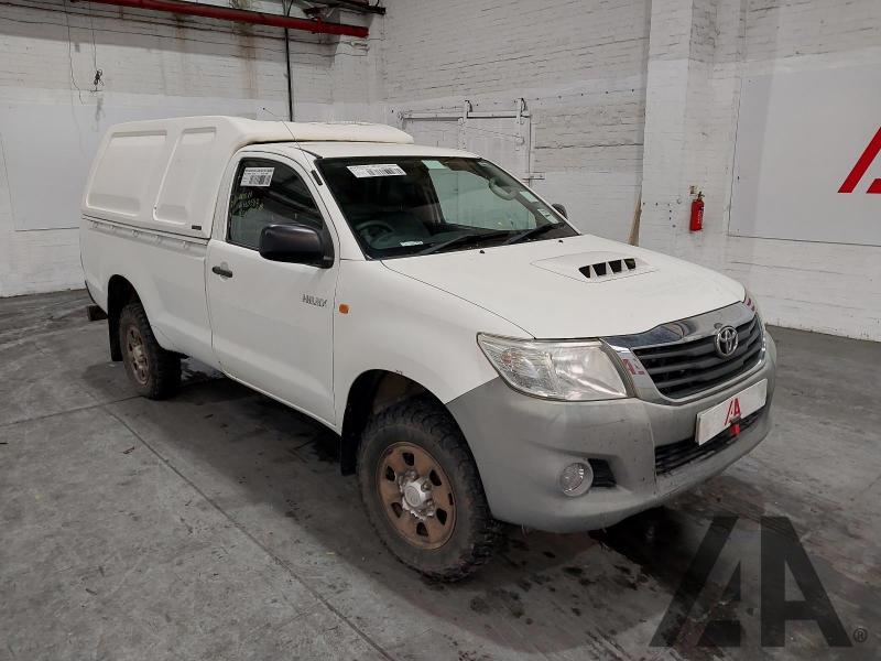 2013 TOYOTA HI-LUX HL2 4X4 D-4D S/C 2494cc TURBO DIESEL MANUAL PICK UP