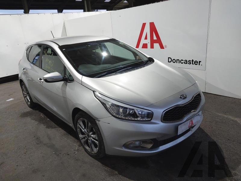 2013 KIA CEED 4 ECODYNAMICS 1591cc PETROL MANUAL 6 Speed 5 DOOR HATCHBACK
