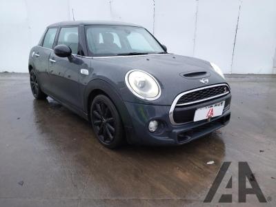Image of 2017 MINI HATCH COOPER SD 1995cc TURBO DIESEL MANUAL 6 Speed 5 DOOR HATCHBACK