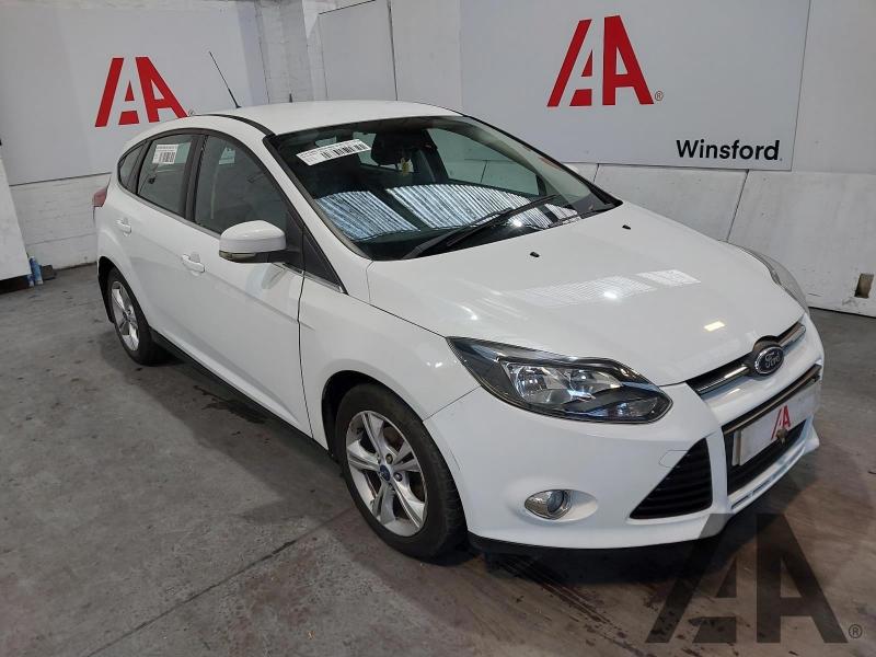 2014 FORD FOCUS ZETEC 999cc TURBO PETROL MANUAL 5 Speed 5 DOOR HATCHBACK