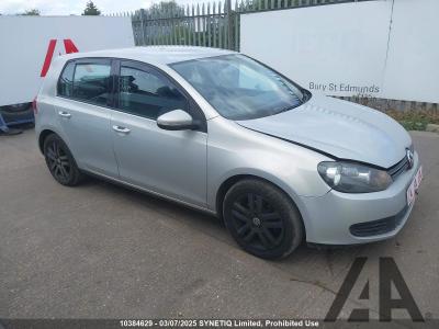 Image of 2010 VOLKSWAGEN GOLF BLUEMOTION SE TDI 1598cc TURBO DIESEL MANUAL 5 Speed 5 DOOR HATCHBACK