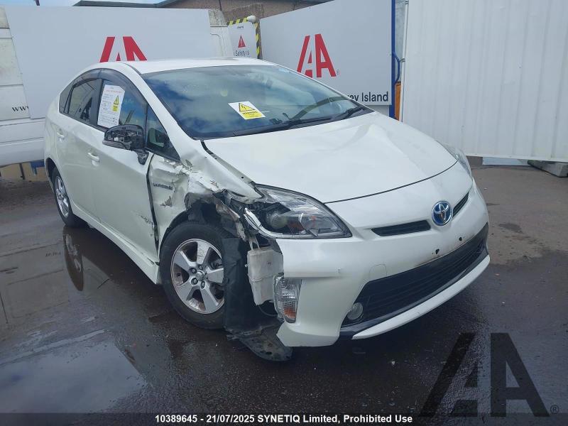 2015 TOYOTA PRIUS IMPORT VVT-I T4 1797cc PETROL/ELECTRIC CVT 5 DOOR HATCHBACK