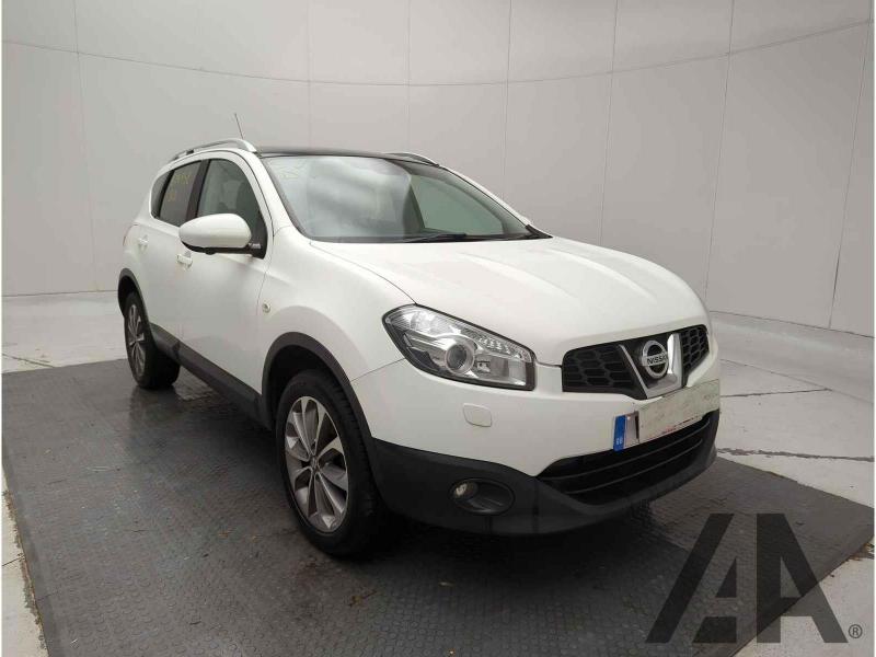 2013 NISSAN QASHQAI TEKNA DCI 1461cc TURBO DIESEL MANUAL 6 Speed 5 DOOR HATCHBACK