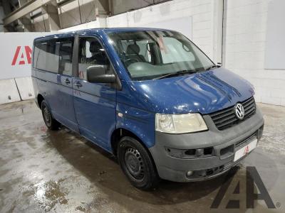 Image of 2009 VOLKSWAGEN TRANSPORTER T30 SHUTTLE S SWB TDI 2460cc TURBO DIESEL MANUAL 6 Speed 5 DOOR MPV