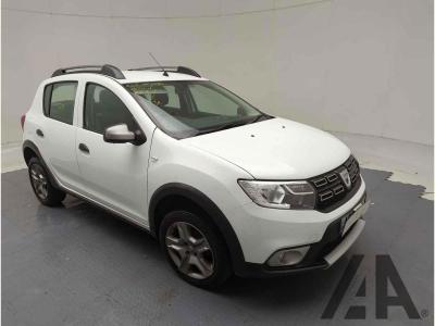 Image of 2017 DACIA SANDERO STEPWAY LAUREATE TCE 898cc TURBO PETROL MANUAL 5 Speed 5 DOOR HATCHBACK