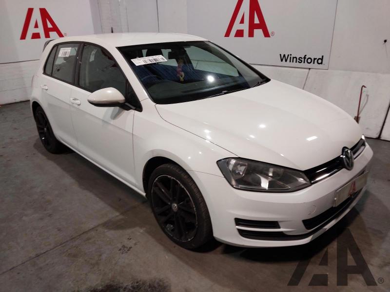2013 VOLKSWAGEN GOLF SE TSI BLUEMOTION TECHNOLOGY 1395cc TURBO PETROL MANUAL 6 Speed 5 DOOR HATCHBACK