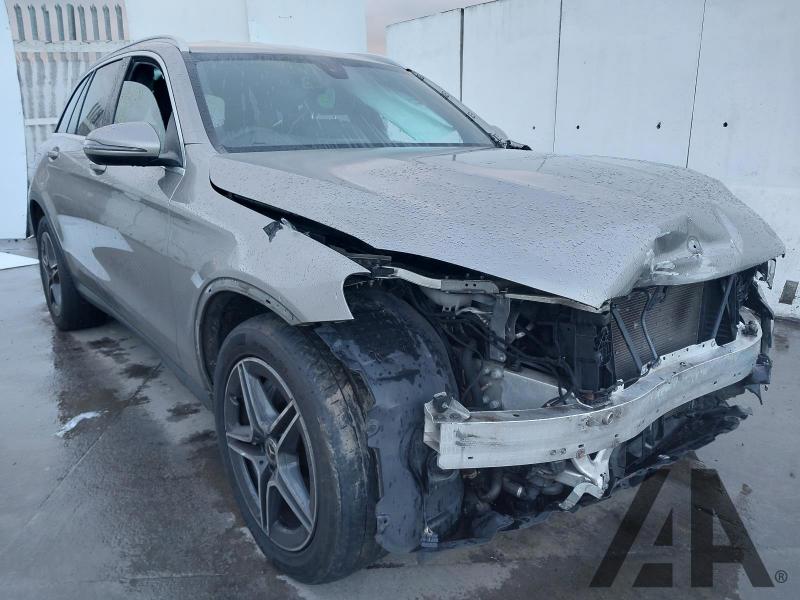 2020 MERCEDES GLC-CLASS GLC 220 D 4MATIC AMG LINE 1950cc TURBO DIESEL AUTOMATIC 5 DOOR ESTATE