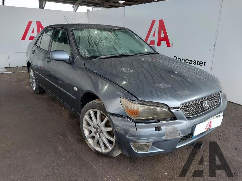 2004 LEXUS IS 200 SE 1988cc PETROL AUTOMATIC 4 Speed 4 DOOR SALOON