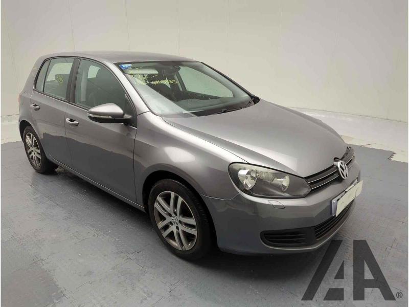 2010 VOLKSWAGEN GOLF SE TSI 1390cc TURBO PETROL MANUAL 6 Speed 5 DOOR HATCHBACK