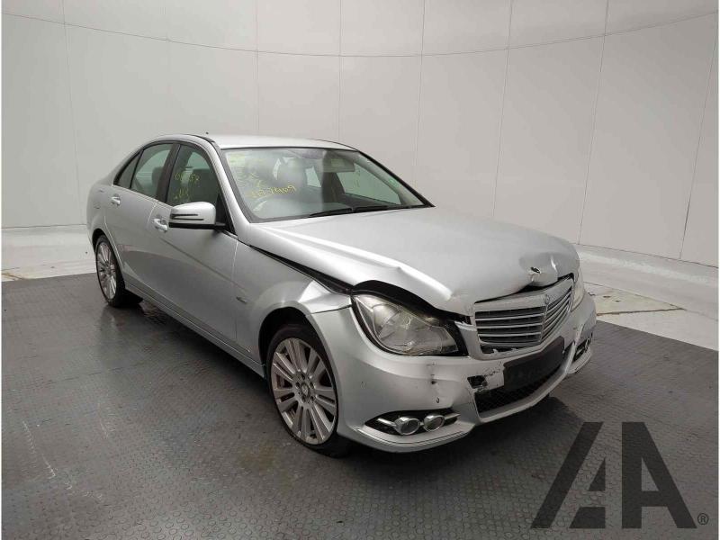 2012 MERCEDES C-CLASS C180 BLUEEFFICIENCY ELEGANCE 1796cc TURBO PETROL AUTOMATIC 4 DOOR SALOON