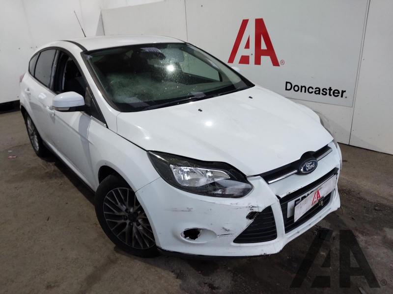 2013 FORD FOCUS ZETEC 1596cc PETROL MANUAL 5 Speed 5 DOOR HATCHBACK