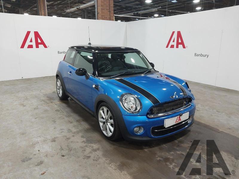 2011 MINI HATCH COOPER D PIMLICO 1598cc TURBO DIESEL MANUAL 6 Speed 3 DOOR HATCHBACK