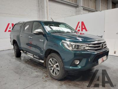 Image of 2017 TOYOTA HI-LUX INVINCIBLE 4WD D-4D DCB 2393cc TURBO DIESEL MANUAL PICK UP