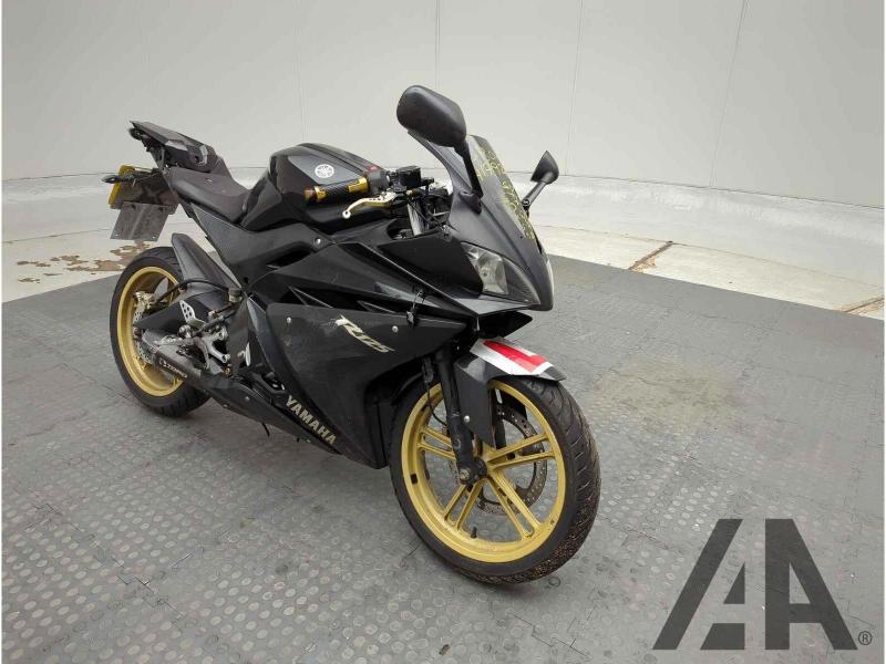 2010 YAMAHA YZF R 125 125cc PETROL MANUAL SPORT