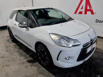 Image of 2011 CITROEN DS3 HDI BLACK AND WHITE 1560cc TURBO DIESEL MANUAL 5 Speed 3 DOOR HATCHBACK