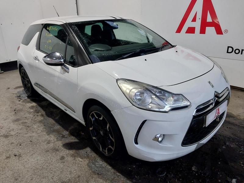 2011 CITROEN DS3 HDI BLACK AND WHITE 1560cc TURBO DIESEL MANUAL 5 Speed 3 DOOR HATCHBACK