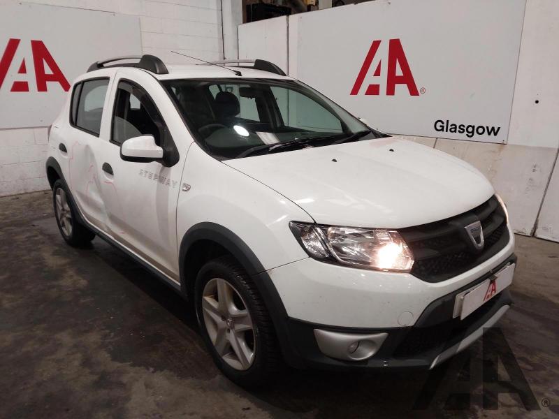 2014 DACIA SANDERO STEPWAY AMBIANCE DCI 1461cc TURBO DIESEL MANUAL 5 Speed 5 DOOR HATCHBACK