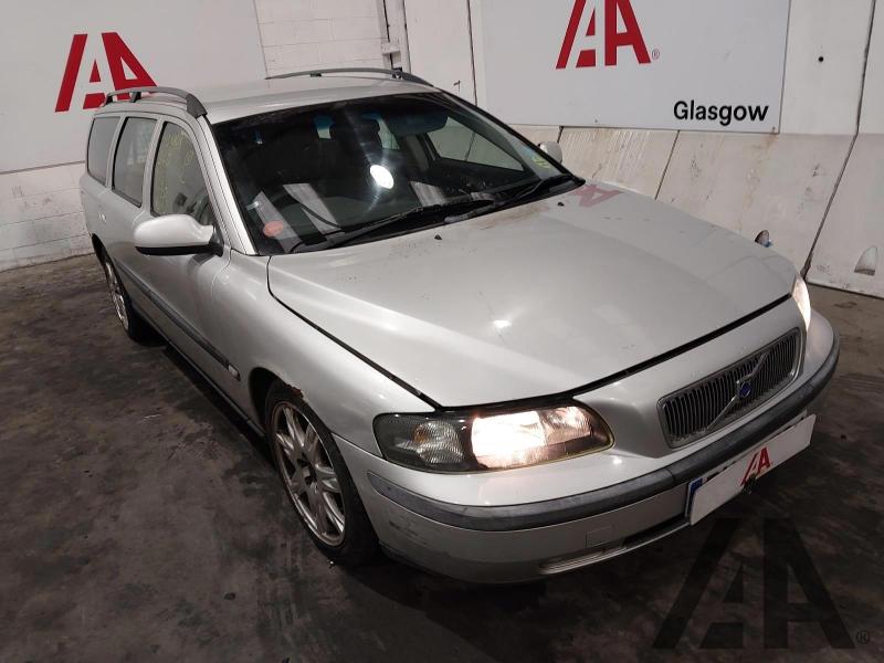 2002 VOLVO V70 D5 SE 2401cc TURBO DIESEL MANUAL 5 Speed 5 DOOR ESTATE
