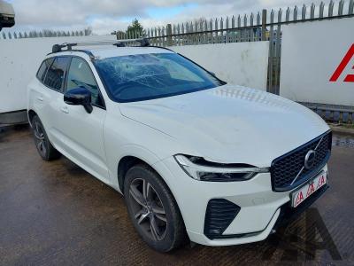 Image of 2022 VOLVO XC60 B4 R-DESIGN AWD 1969cc TURBO DIESEL AUTOMATIC 8 Speed 5 DOOR ESTATE