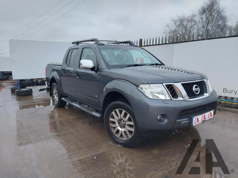 2015 NISSAN NAVARA OUTLAW DCI 4X4 SHR DCB 2991cc TURBO DIESEL AUTOMATIC 4 DOOR PICK UP