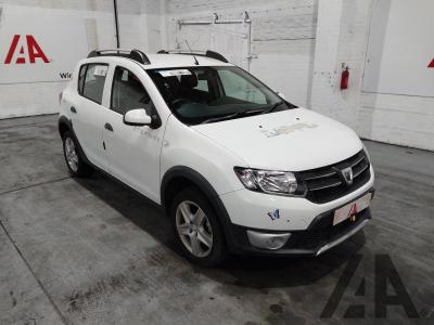 Image of 2015 DACIA SANDERO STEPWAY LAUREATE TCE 898cc TURBO PETROL MANUAL 5 Speed 5 DOOR HATCHBACK