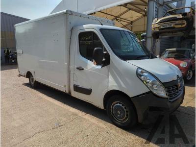 Image of 2017 RENAULT MASTER LL35 BUSINESS DCI C/C 2298cc TURBO DIESEL MANUAL 2 DOOR CHASSIS CAB