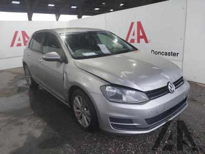 Image of 2013 VOLKSWAGEN GOLF SE TDI BLUEMOTION TECHNOLOGY 1598cc TURBO DIESEL MANUAL 5 Speed 5 DOOR HATCHBACK