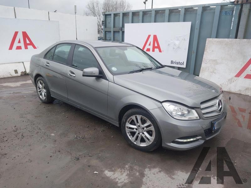 2013 MERCEDES C-CLASS C180 BLUEEFFICIENCY EXECUTIVE 1595cc TURBO PETROL AUTOMATIC 4 DOOR SALOON
