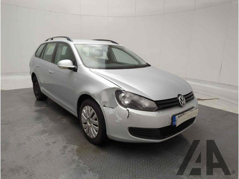 2011 VOLKSWAGEN GOLF S TDI 1598cc TURBO DIESEL MANUAL 5 Speed 5 DOOR ESTATE