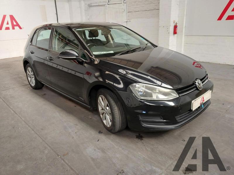 2013 VOLKSWAGEN GOLF SE TDI BLUEMOTION TECHNOLOGY D 1598cc TURBO DIESEL SEMI AUTO 7 Speed 5 DOOR HATCHBACK