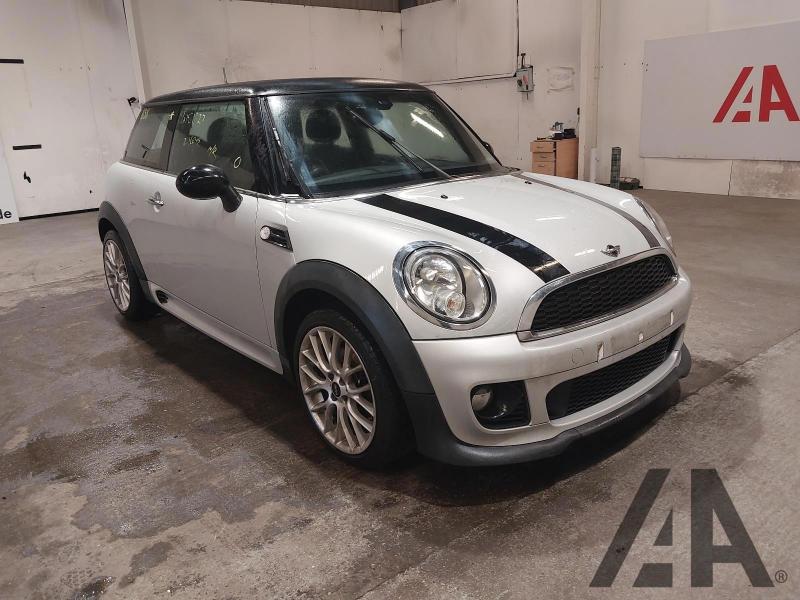 2013 MINI HATCH COOPER D 1598cc TURBO DIESEL MANUAL 6 Speed 3 DOOR HATCHBACK