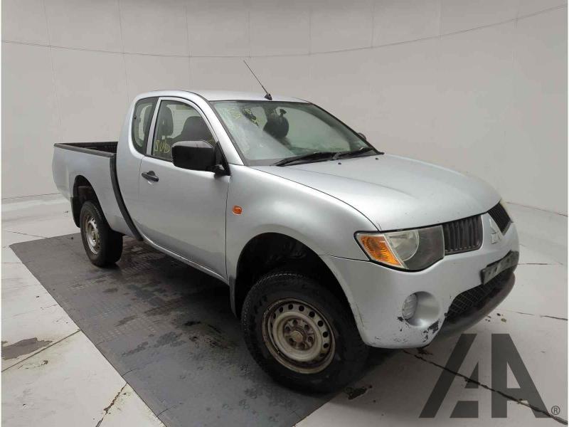 2006 MITSUBISHI L200 4WORK CLUB DI-D 4WD LWB 2477cc TURBO DIESEL MANUAL 5 Speed PICK UP