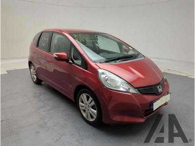 Image of 2015 HONDA JAZZ I-VTEC ES PLUS 1339cc PETROL CVT 1 Speed 5 DOOR HATCHBACK