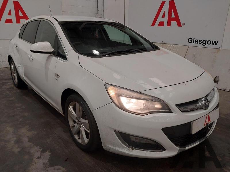 2013 VAUXHALL ASTRA SRI 1598cc PETROL MANUAL 5 Speed 5 DOOR HATCHBACK
