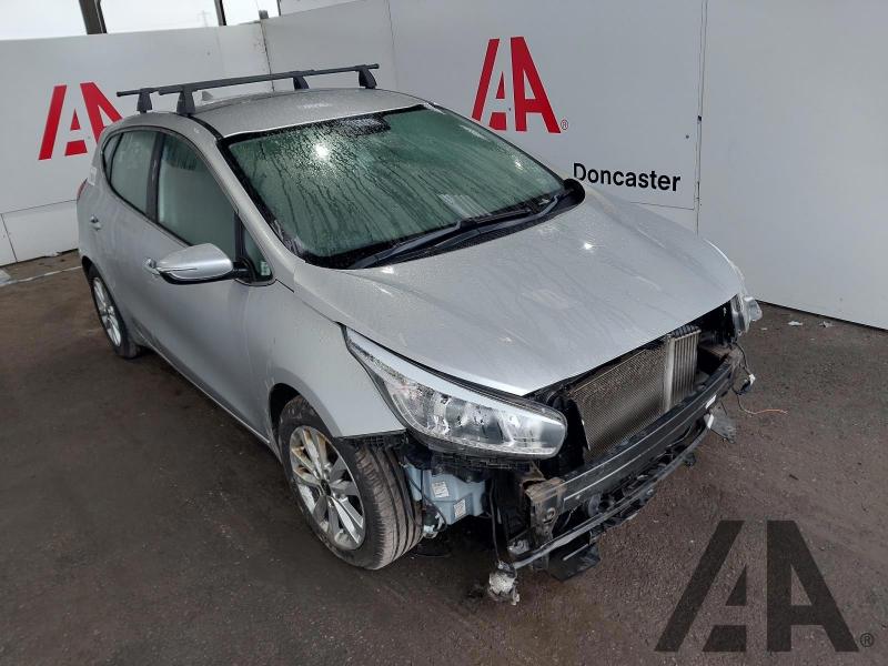 2017 KIA CEED CRDI 2 ISG 1582cc TURBO DIESEL MANUAL 6 Speed 5 DOOR HATCHBACK