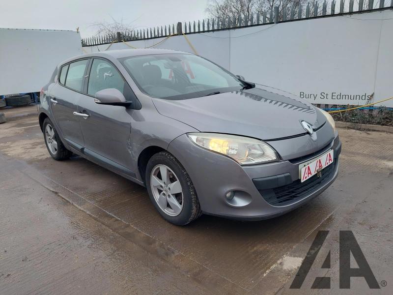 2010 RENAULT MEGANE DYNAMIQUE TOMTOM DCI 1461cc TURBO DIESEL MANUAL 6 Speed 5 DOOR HATCHBACK