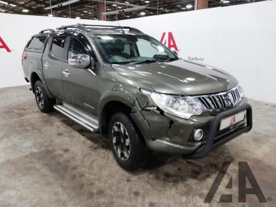 Image of 2015 MITSUBISHI L200 DI-D 4X4 BARBARIAN DCB 2442cc TURBO DIESEL MANUAL 6 Speed PICK UP