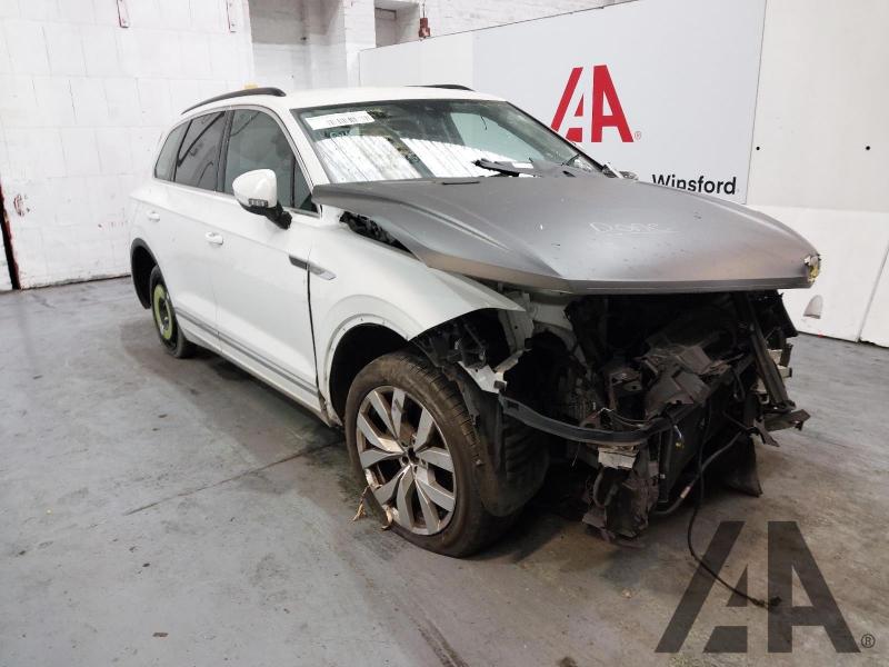 2022 VOLKSWAGEN TOUAREG V6 SEL TDI 2967cc TURBO DIESEL AUTOMATIC 5 DOOR ESTATE