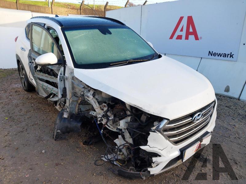 2015 HYUNDAI TUCSON CRDI PREMIUM SE 1995cc TURBO DIESEL MANUAL 5 DOOR ESTATE