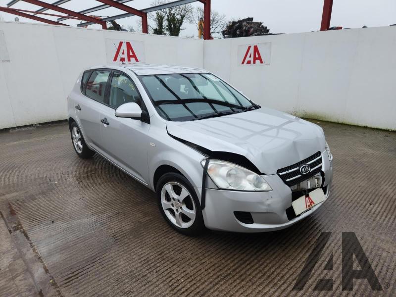2009 KIA CEED GS 1591cc PETROL MANUAL 5 Speed 5 DOOR HATCHBACK