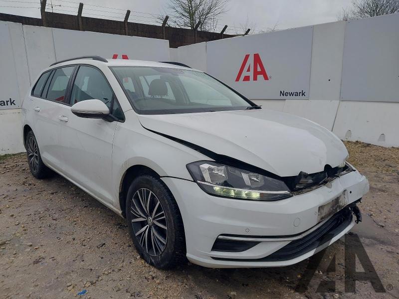 2017 VOLKSWAGEN GOLF SE NAVIGATION TSI BLUEMOTION T 1395cc TURBO PETROL SEMI AUTO 7 Speed 5 DOOR ESTATE