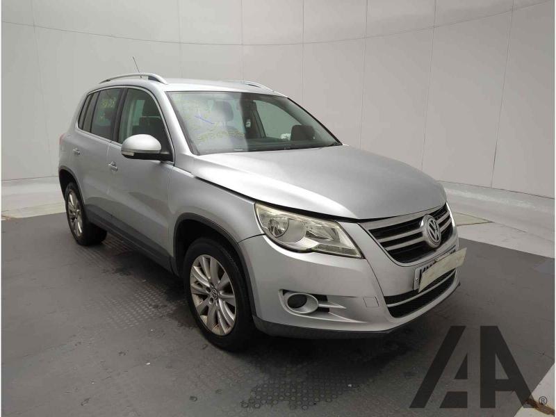 2008 VOLKSWAGEN TIGUAN SE TDI 1968cc TURBO DIESEL MANUAL 6 Speed 5 DOOR ESTATE