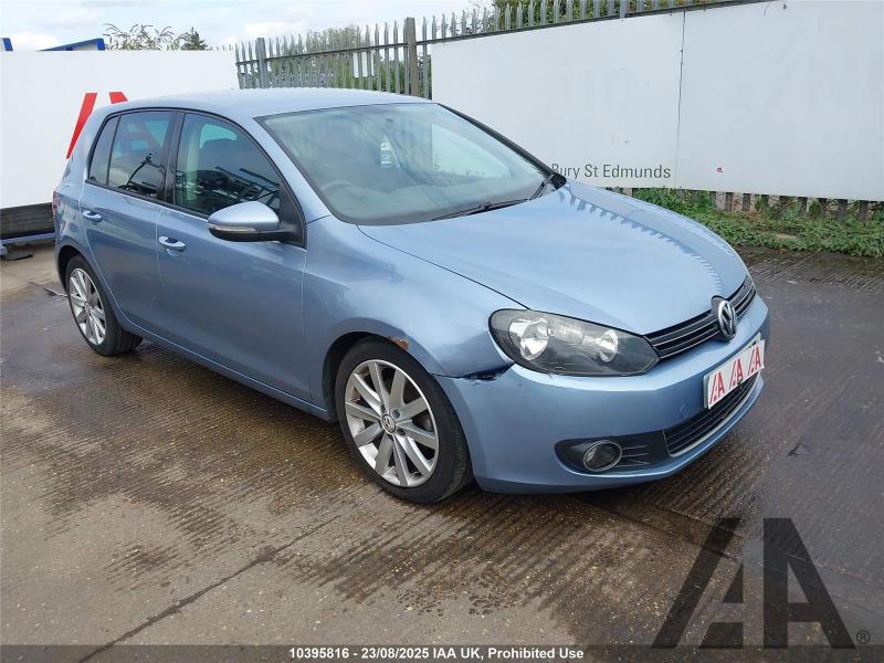 2010 VOLKSWAGEN GOLF GT TDI 1968cc TURBO DIESEL MANUAL 6 Speed 5 DOOR HATCHBACK