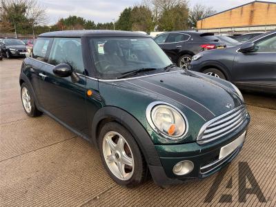 Image of 2009 MINI HATCH COOPER D 1560cc TURBO DIESEL MANUAL 6 Speed 3 DOOR HATCHBACK