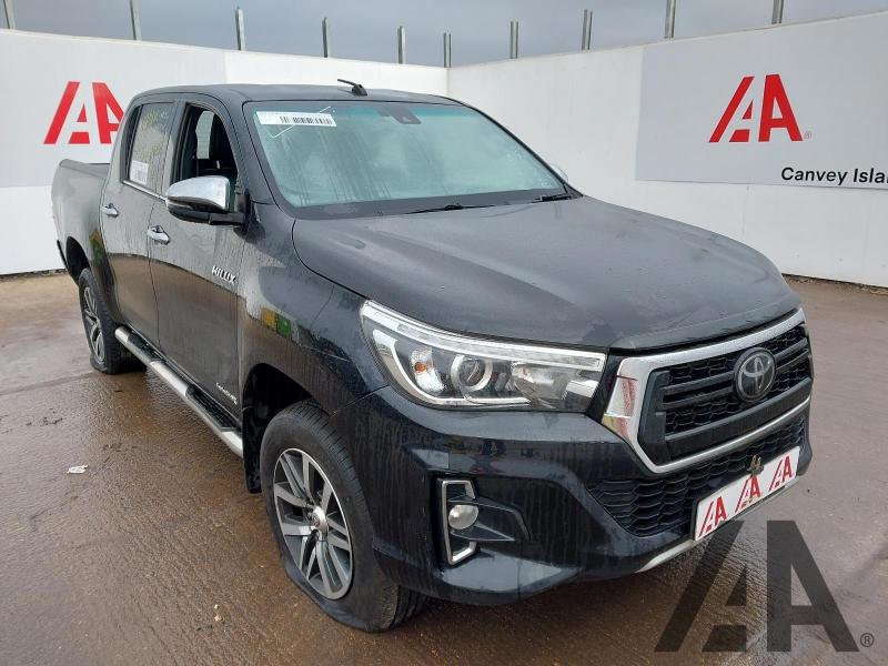 2018 TOYOTA HI-LUX INVICIBLE X 4WD D-4D DCB 2393cc TURBO DIESEL AUTOMATIC PICK UP