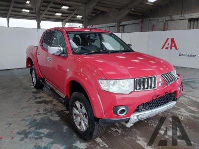 Image of 2013 MITSUBISHI L200 DI-D 4X4 TROJAN DCB 2477cc TURBO DIESEL MANUAL 5 Speed PICK UP
