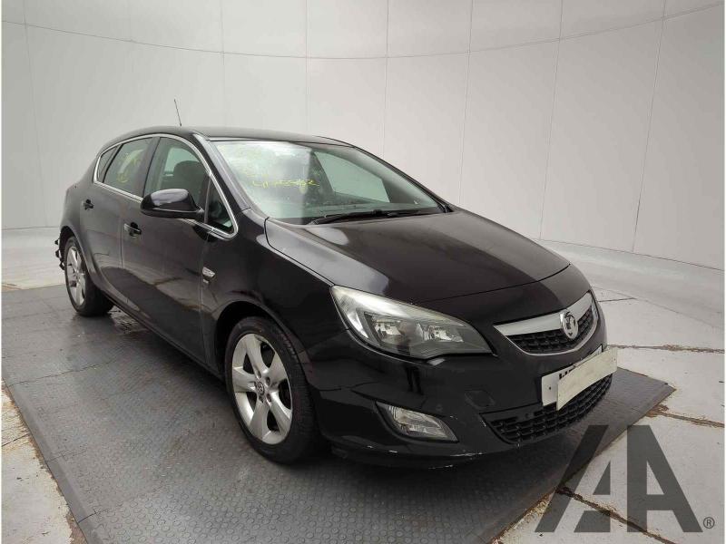 2011 VAUXHALL ASTRA SRI CDTI S/S 1956cc TURBO DIESEL MANUAL 6 Speed 5 DOOR HATCHBACK