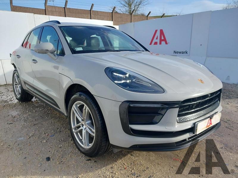 2025 PORSCHE MACAN PDK 1984cc TURBO PETROL SEMI AUTO 5 DOOR ESTATE