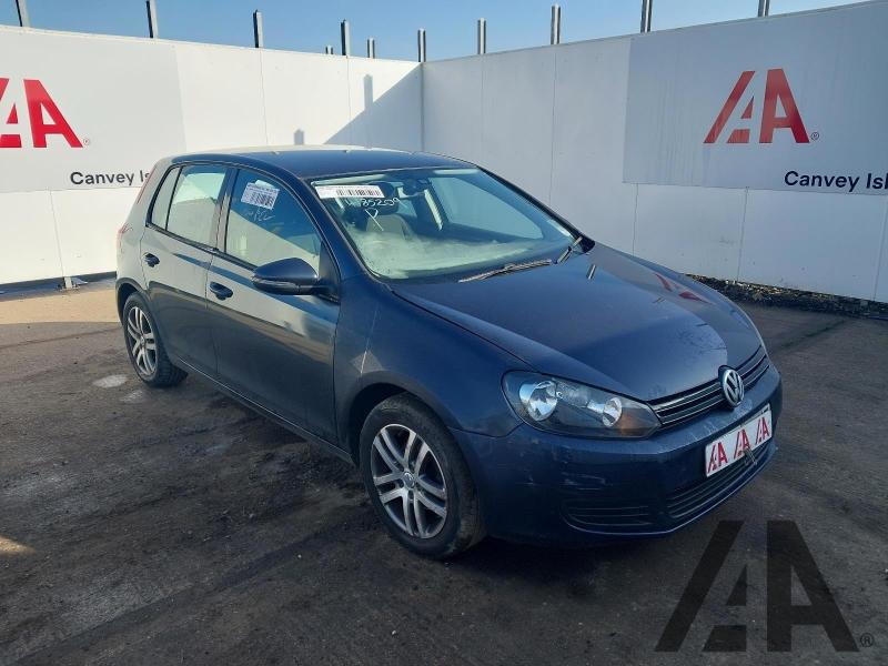 2009 VOLKSWAGEN GOLF SE TDI 1598cc TURBO DIESEL MANUAL 5 Speed 5 DOOR HATCHBACK